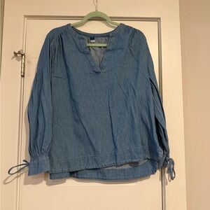 Women’s Old Navy Denim Shirt